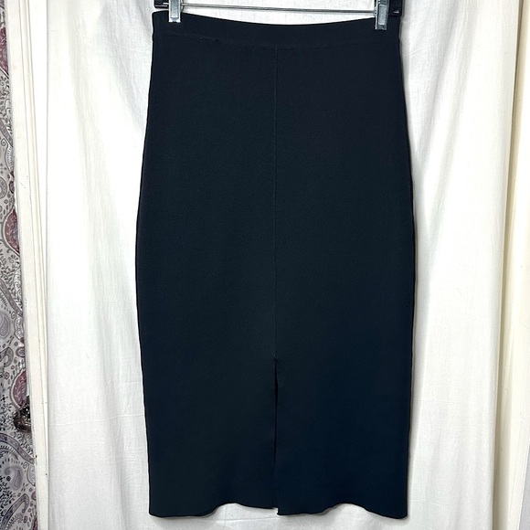 NWT ZARA Stretchy Pull On Black Bodycon Midi Pencil Skirt | Size Medium - Picture 10 of 16